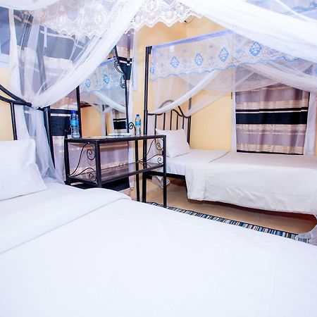 Kays Lodge 다르에스살람 외부 사진